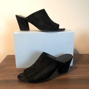 Vince Black Suede Slip On Heels Sandals 40/10